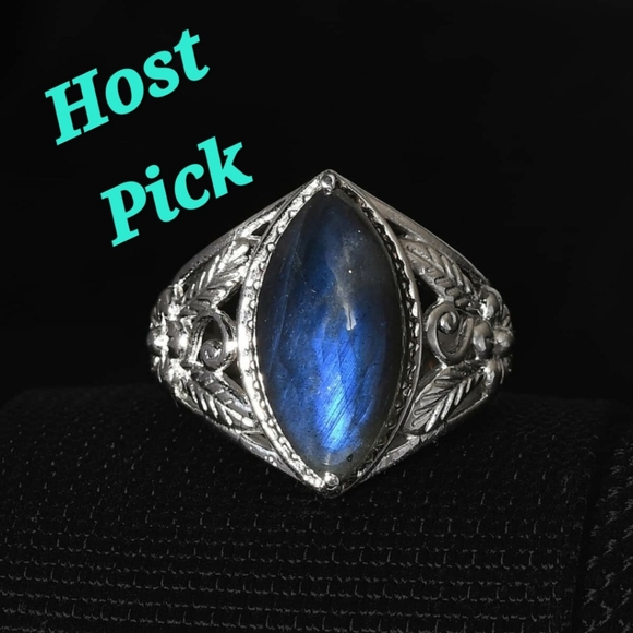Djoy Jewelry - Malagasy Labradorite 7.30 ctw Solitaire Ring